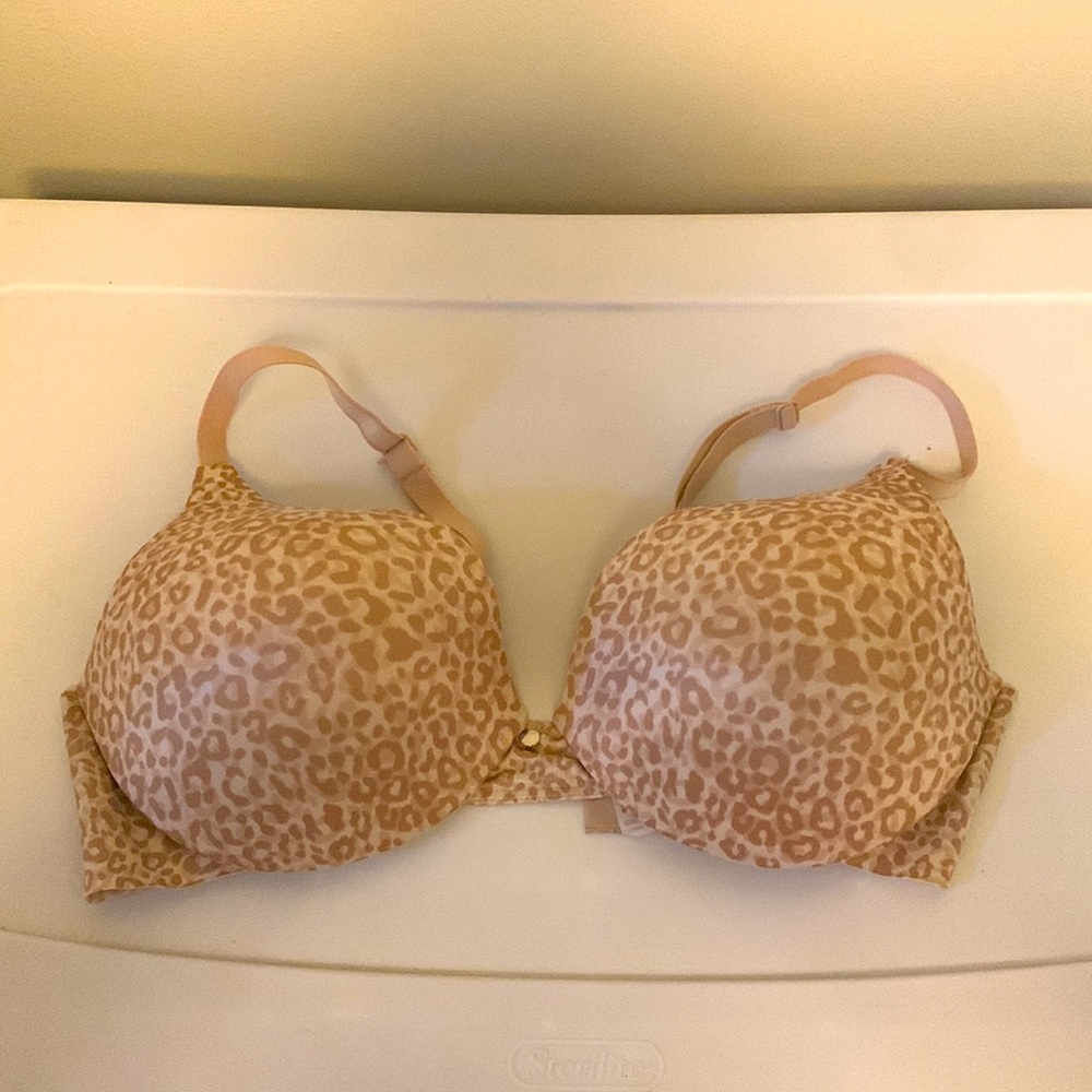 Satin bra. 36C